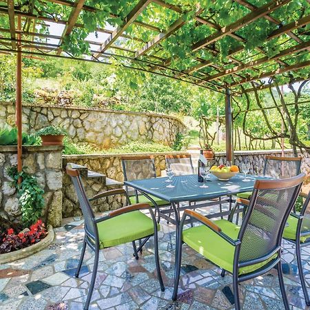 Cozy Apartment In Lovran With Kitchen エクステリア 写真